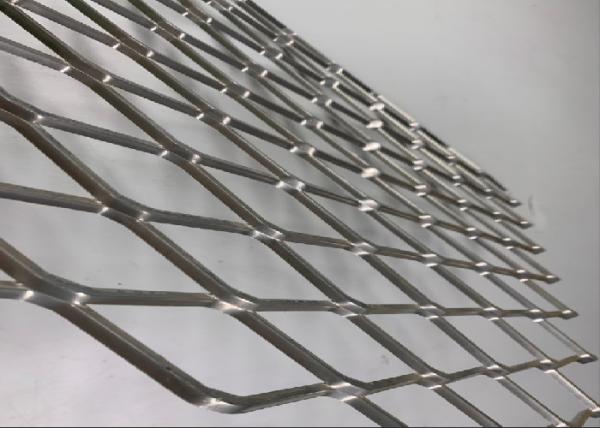 Hole 7 * 12mm Expanded Metal Wire Mesh For Fuel Filter Mesh