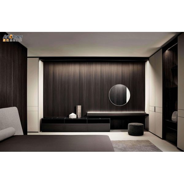 Modern Design Walk-In Wardrobe with Hinged Door and Custom Size for Bedroom Closet