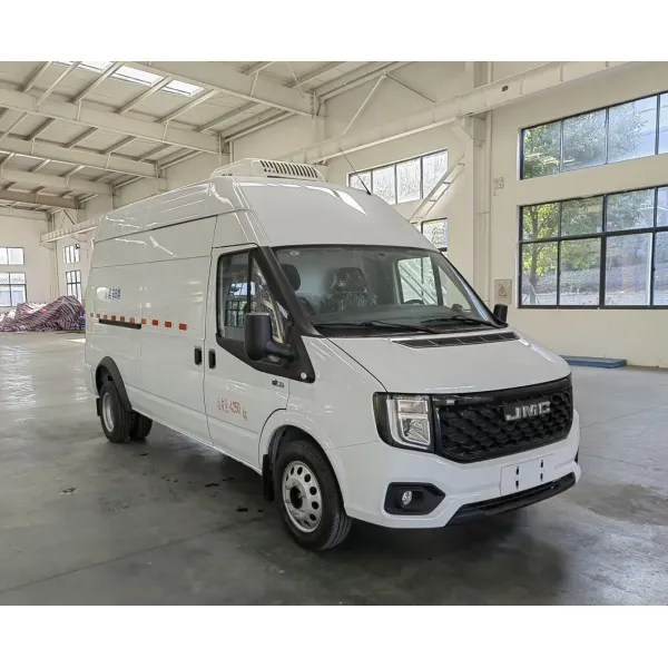 2 Tons Refrigerated Truck for Frozen Food Delivery Small Bread Refrigerated Truck