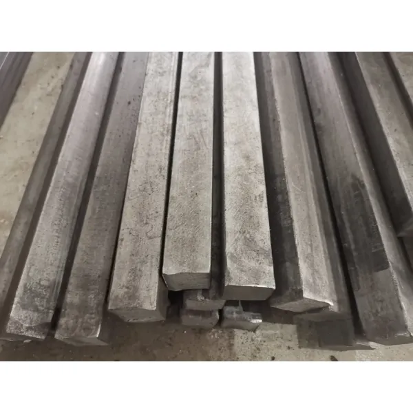 SAE4340 Steel Round Bar Hot Rolled Annealed 228HB Hardness Free of Scale Surface Rectangular Bar