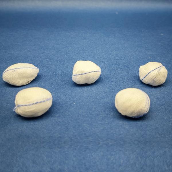 Gauze Swabs Gauze Balls Sterilization 40s 15X17 Diameter 4 cm
