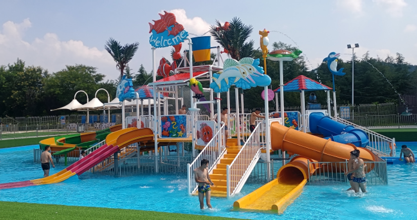 Série Dream Castle Grand village d'eau personnalisé toboggan équipement de divertissement parc aquatique extérieur terrain de jeux d'eau