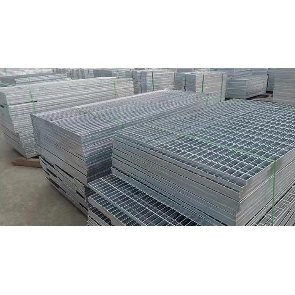 Galvanized Steel Walkway Grating Black / White For Chemical Plant 30*3mm