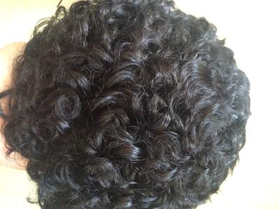 Toupet pour femmes avec cheveux noirs naturels à 130 % de densité