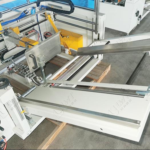 LWT Automatic Carton Packaging Machine Carton Erector Machine