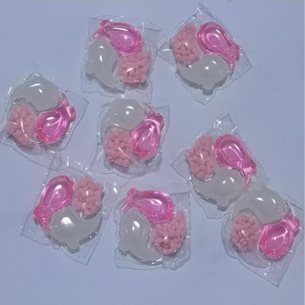 OEM ODM Dissolve Quickly Effective Cleaning Softening Laundry Detergent Pods Launry Capsules