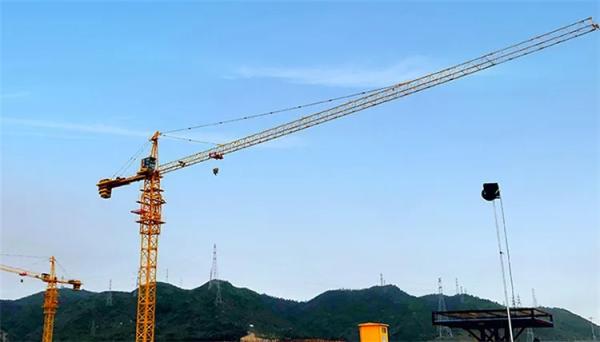 XCMG  Xga6515-8s 65m Boom Length 8t Used Stationary Hammer Head Tower Crane for Sale