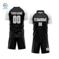 Maillot personnalisable de l'équipe de football avec des noms et des numéros personnalisés