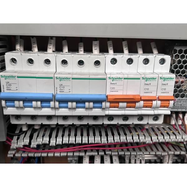 Economical Model WC67Y Hydraulic Press Brake 125T 3200MM E21 Controller NC Press Bending Machine