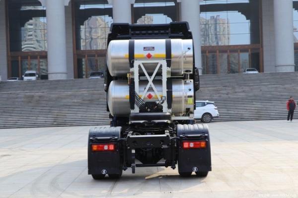 High GVW Shaanxi Auto X5000 460hp 4X2 LNG Towed Truck Head for Heavy Duty Hauling