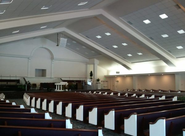 Popular Iglesia de marco de guijarros Moderna estructura de metal Edificio de acero