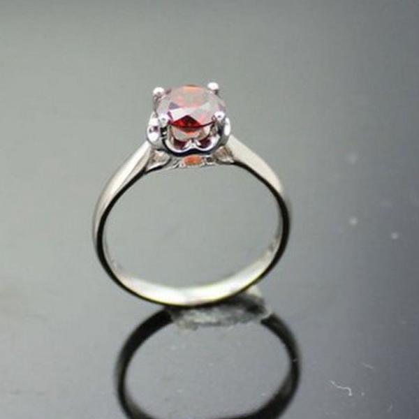 White Gold Plated Silver Round  5.5mm Garnet Cubic Zirconia Engagement Ring(F15)