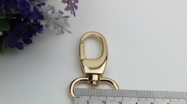 Supply bag accessories various kinds color zinc alloy 26 mm metal snap hooks with nickel free