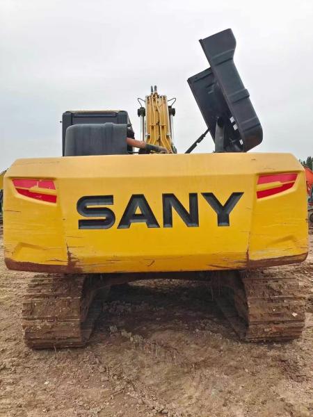Excavadora grande de segunda mano Sany 215c Máquina de construcción con horas de trabajo bajas
