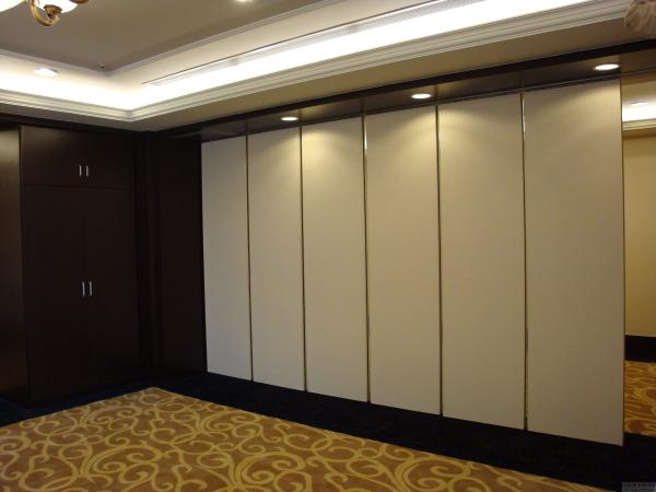 Custom Plywood Acoustic Room Dividers For Hotel Decorative Environmental Protection