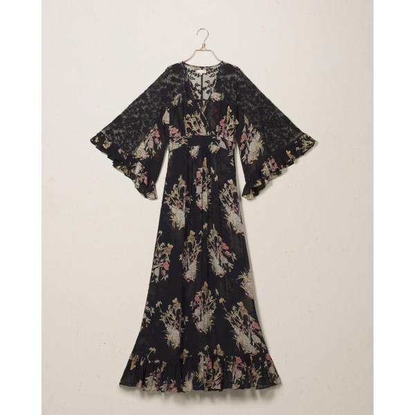 Fashion Design Empire Waist Floral Embroidered V-Neckline Maxi Woman Dress