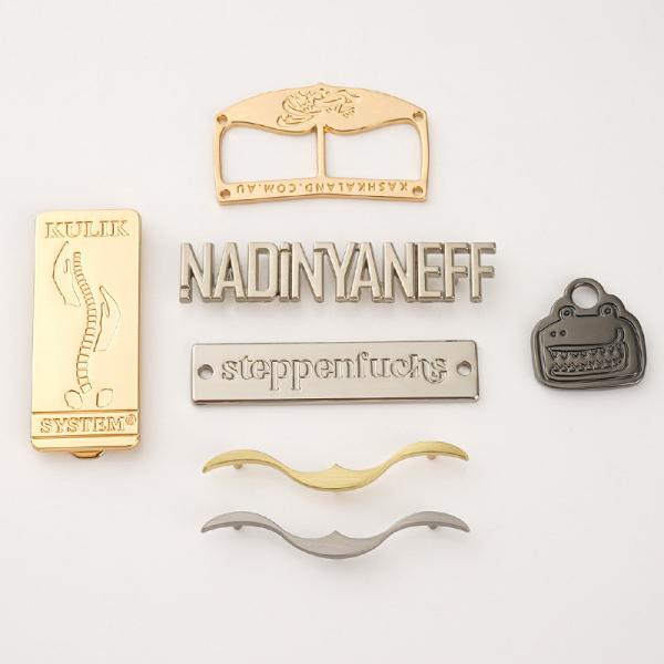 Custom Hanging Name Tag Sewing Button Metal Logo Label for Handbags User-Friendly Style