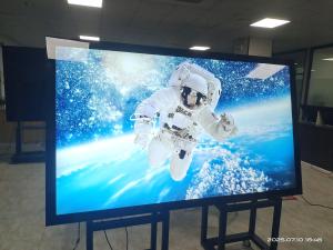 Large Size 86 inches IP66 Waterproof 3500nits Full Outdoor LCD Display UHD