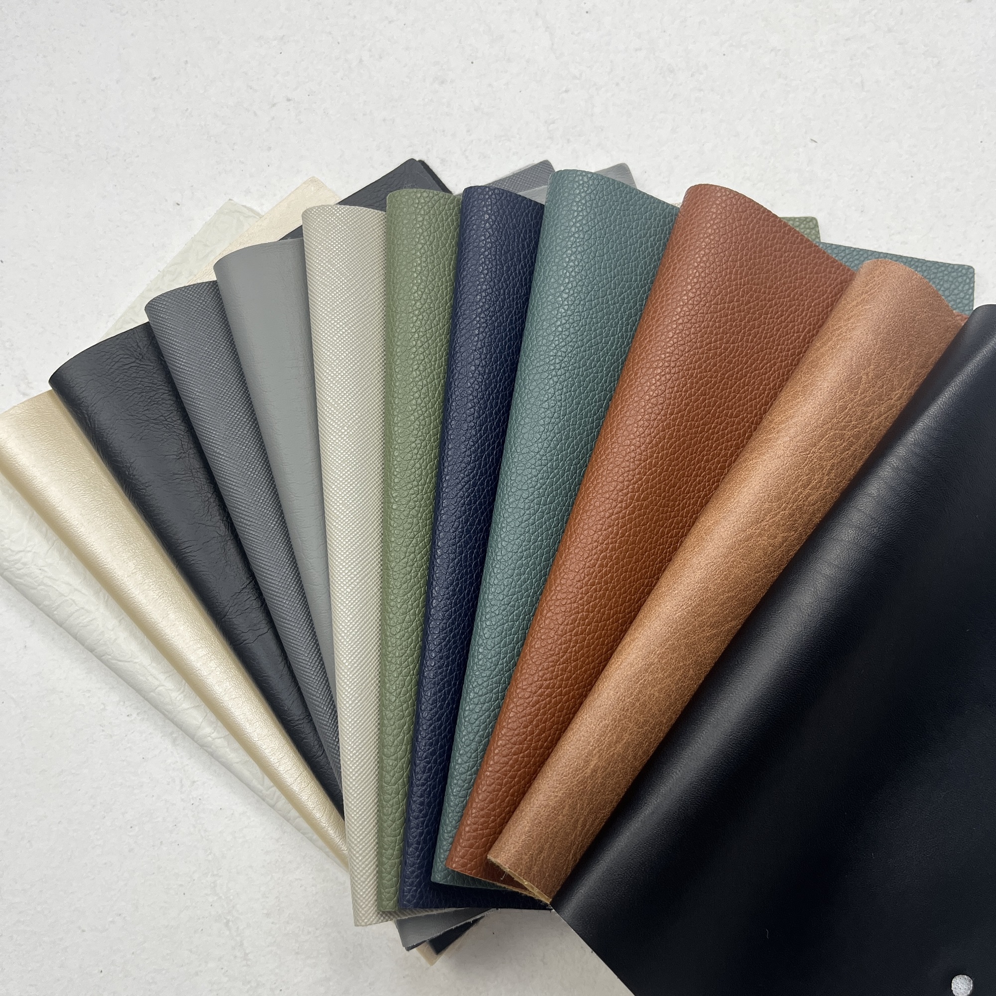 Ready to Ship Pu Leather Fabric 60% Pu 40% Rayon Synthetic Leather