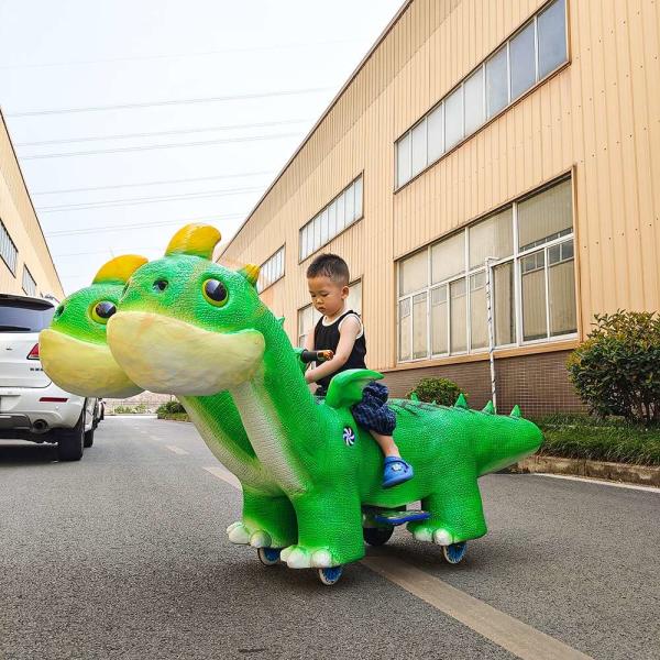 Simulación de doble cabeza Animatrónica Dinosaur Ride Diseño de dibujos animados para parques de diversiones