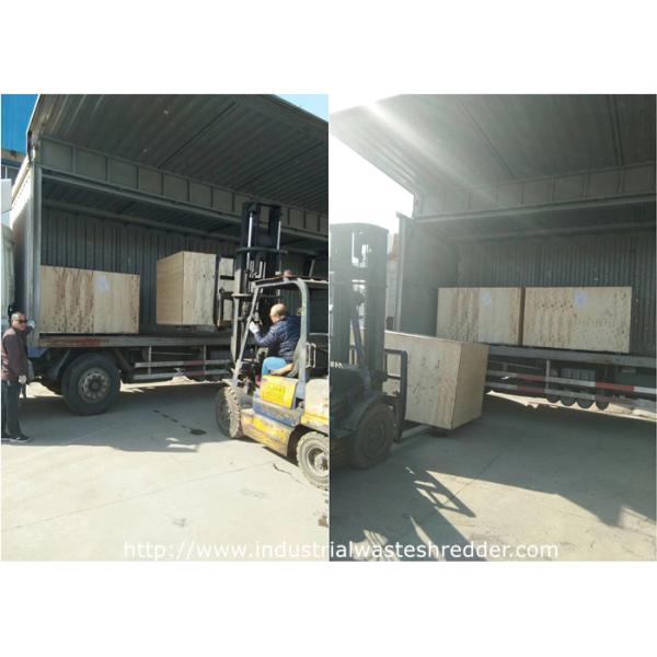 Удаление пыли кладет стекло в мешки машины ненужного шредера - дробилку сумки хранения ткани волокна