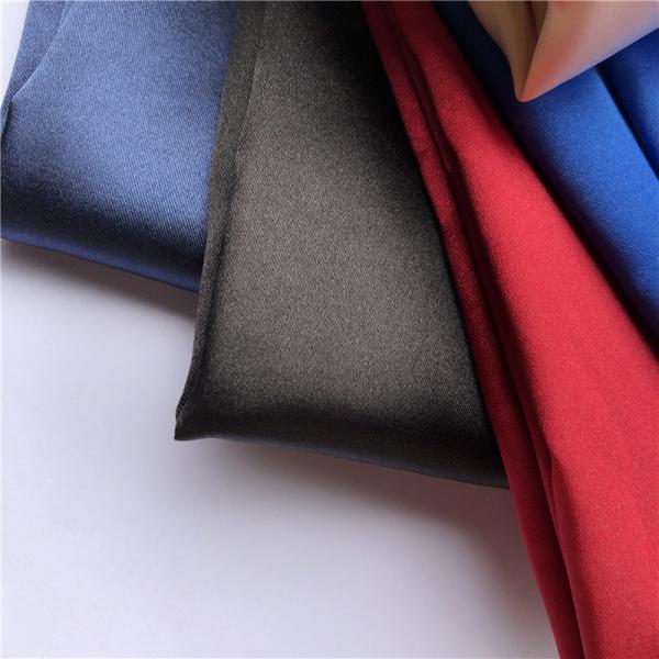 Техника Ткань 95-120GSM Полиэстер Барокко Сатинная ткань для дамских платьев Рубашки Свадьбы