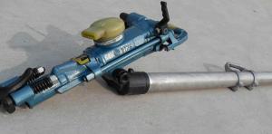 Powerful low noise pneumatic tools / air leg rock drill for metallurgy 668mm