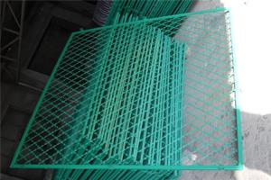 Width 1.2m Square Hole Razor Mesh Panel Diamond Shape