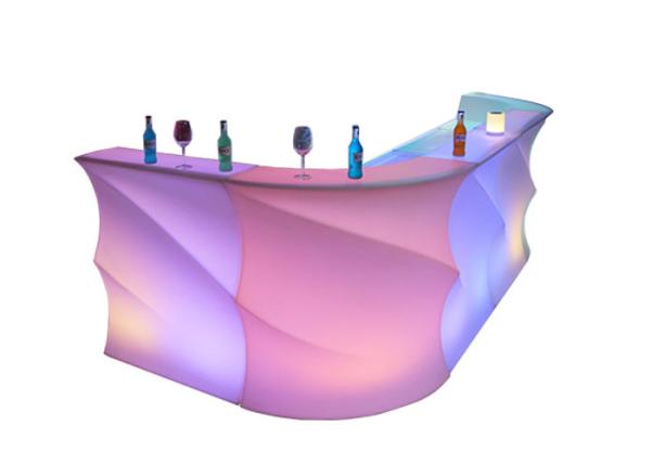 16 cores que mudam o projeto famoso iluminado de incandescência de Itália do aluguer da seção do contador da barra