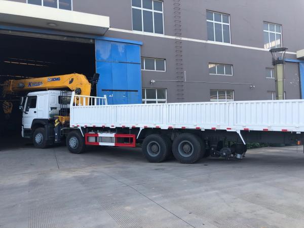 20 Ton Sinotruk Howo 8x4 Truck Mounted Crane Straight Boom