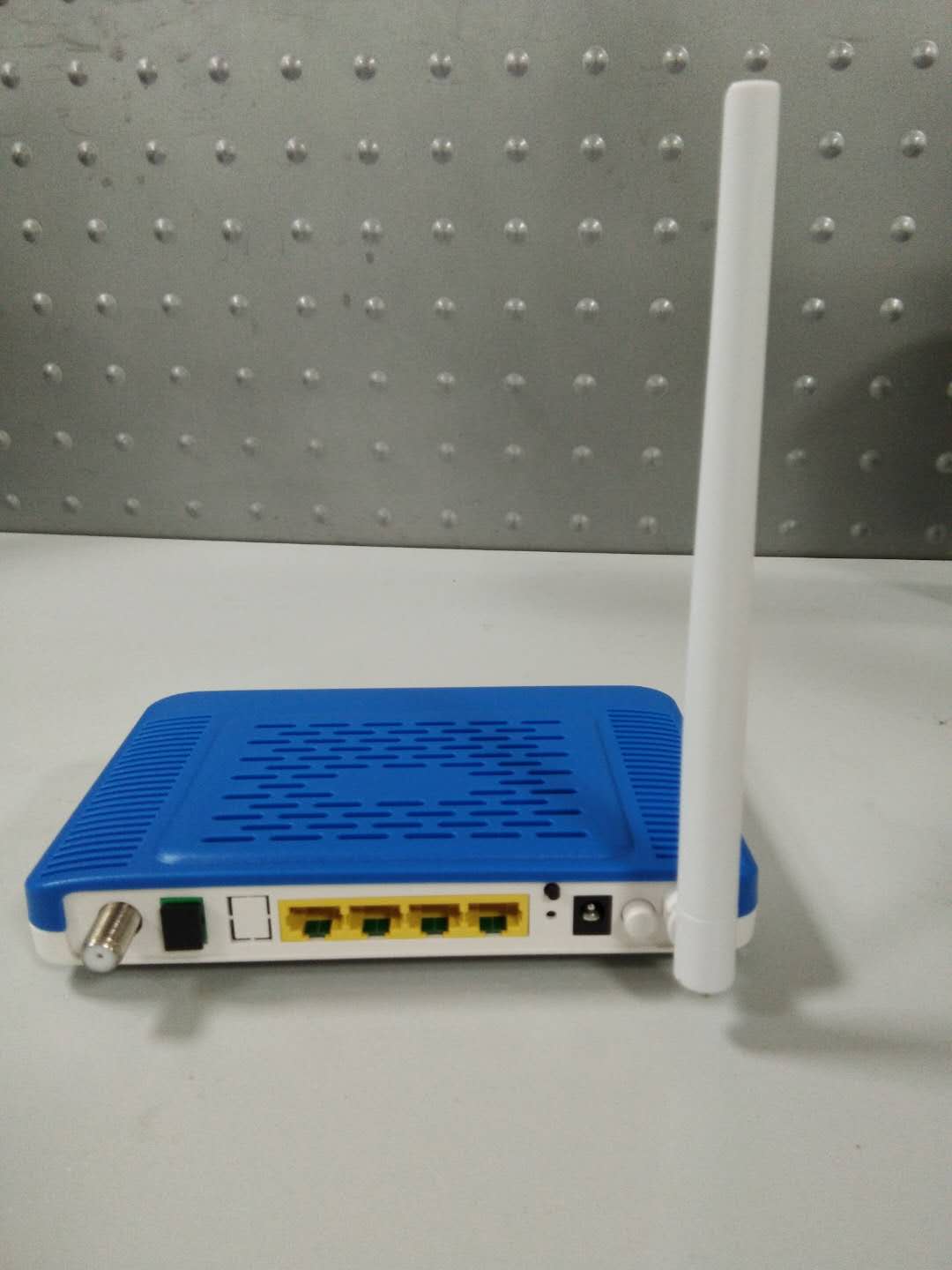 приемник GEPON 4 87MHz~1000MHz FTTH CATV оптически ПЕРЕНОСИТ HUAWEI ZTE GPON ONT