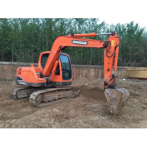 Excavadora DX75 usada, de segunda mano sin pintar Excavadora Doosan