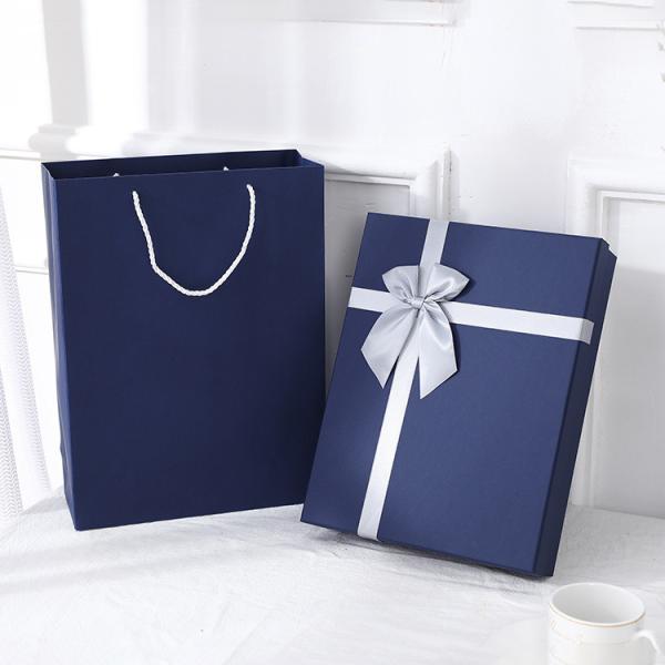 Custom Logo Printing Present Box with Concise Style