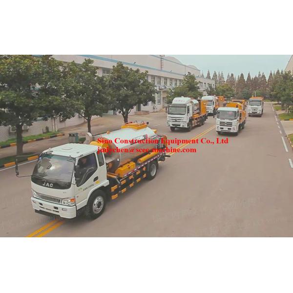 5m3 Intelligent Asphalt Spreader Truck Road Construction Machinery Width 5.5m