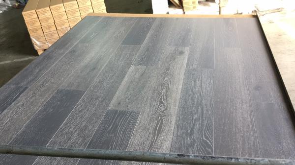 Le chêne européen a machiné le plancher en bois, l'exportation de l'usine cambodgienne, 0 impôts vers l'Amérique