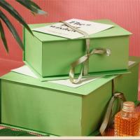 Boîte de carton pliable personnalisée anniversaire emballage rigide vide grande boîte cadeau rituel boîte à livres pliable