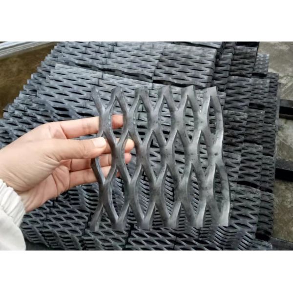 Customized 4ft*8ft Galvanized Expanded Metal Mesh Sheet For Buildings And Industrial
