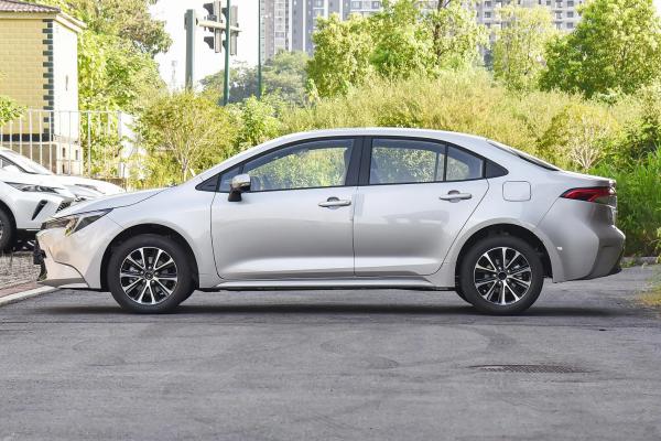 Toyota Levin 2024 185T Deluxe Edition  Toyota Compact Car Popular Used Cars With Low Fuel Consumption