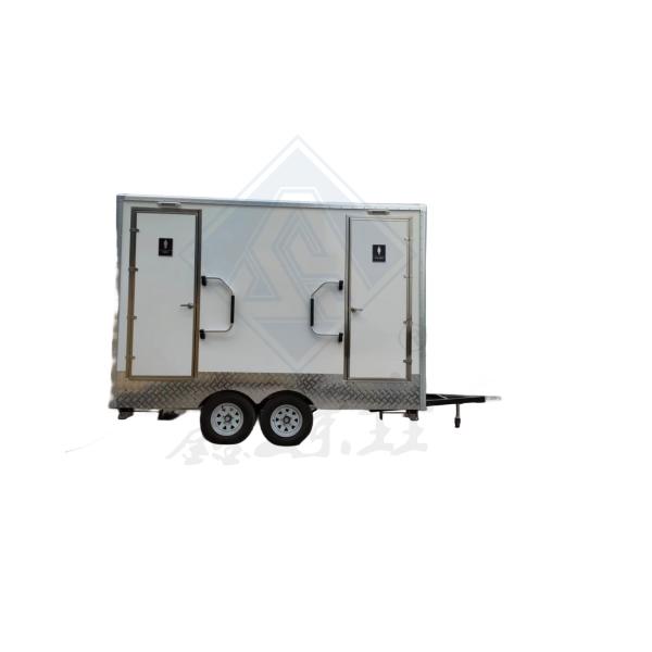Outdoor Portable Toilet Trailer for Public Facilities 2/3 Stall Mobile Restroom