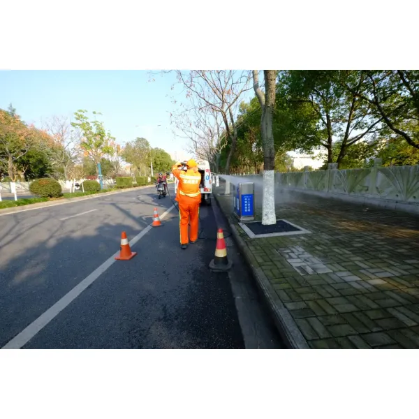 Efficient Pure Electric Road Maintenance Truck with High-Pressure Flushing and Versatile Cleaning for Municipal Use