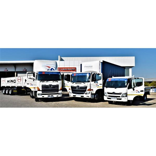 Термостат радиатора двигателя тележек 6WF1 Isuzu Giga CYZ