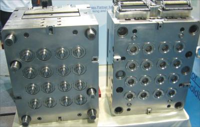 LKM Base Injection Mold Maker For Water Bottle Lid , NAK80 Steel