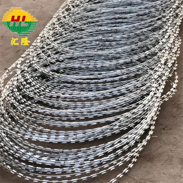 Bto-22 450mm Coil Galvanized Concertina Barbed Wire Security Razor Wire Rustproof