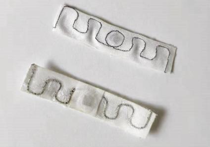 200 Times Washable Long Range UHF RFID Textile Laundry Tags For Laundry , RFID laundry tag with hot sealing
