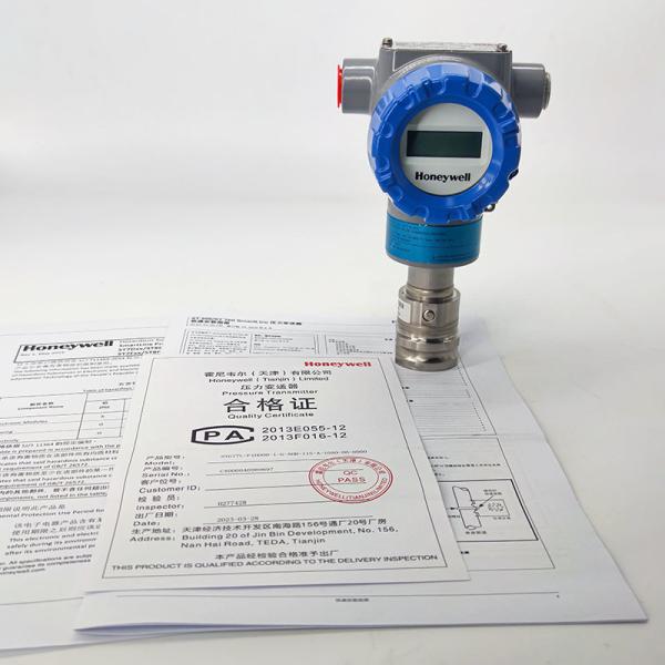 Transmetteur de température à haute performance SmartLine STT750