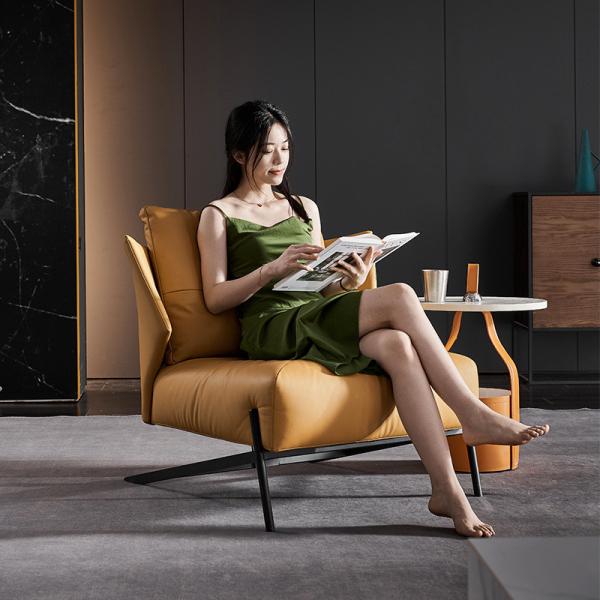 Coffee Shop Brown Leather Leisure Chairs With Black Legs