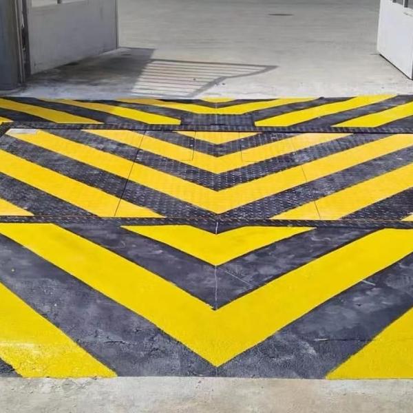 Bloqueador de carreteras de montaje superficial para la seguridad de protección del perímetro