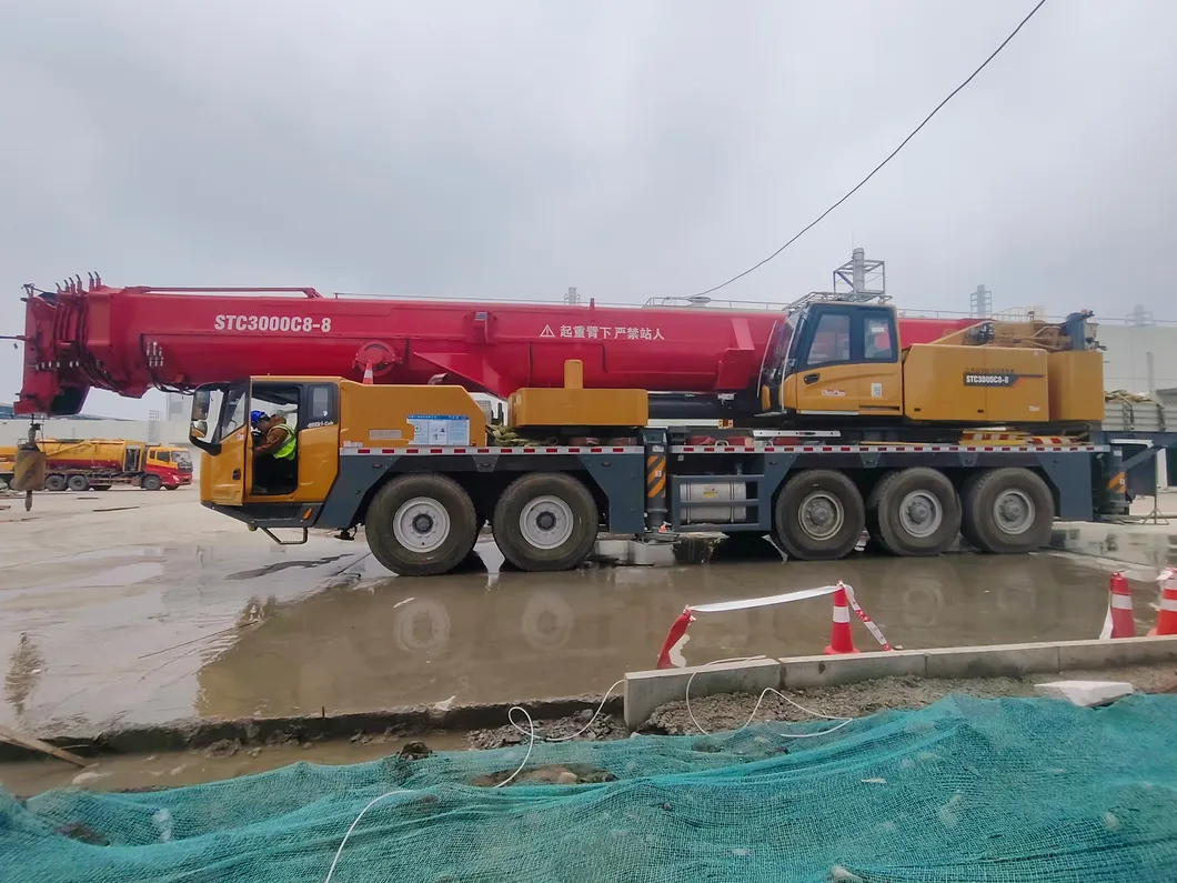 San-Y 300 Tons Truck Crane with Over Lift Heavy Lifter Mobile Crane Construction Machine Machinery Hydraulic Boom Lifting Cranes