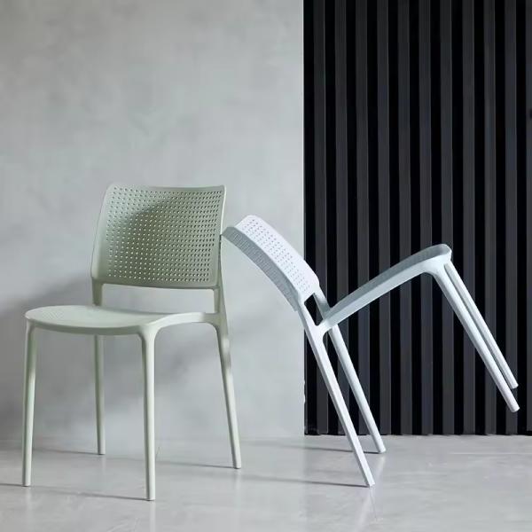 Stackable Outdoor Dining Chair in Colorful PP Plastic Material for Modern Home Furniture W41.5*L55*H79 *SH45.5cm