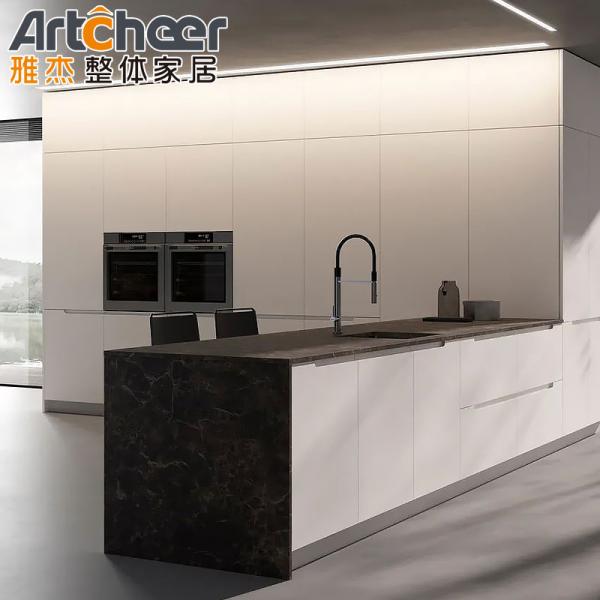 Современный стильный кухонный мебель шкаф полный набор с островом стола в евро рынке